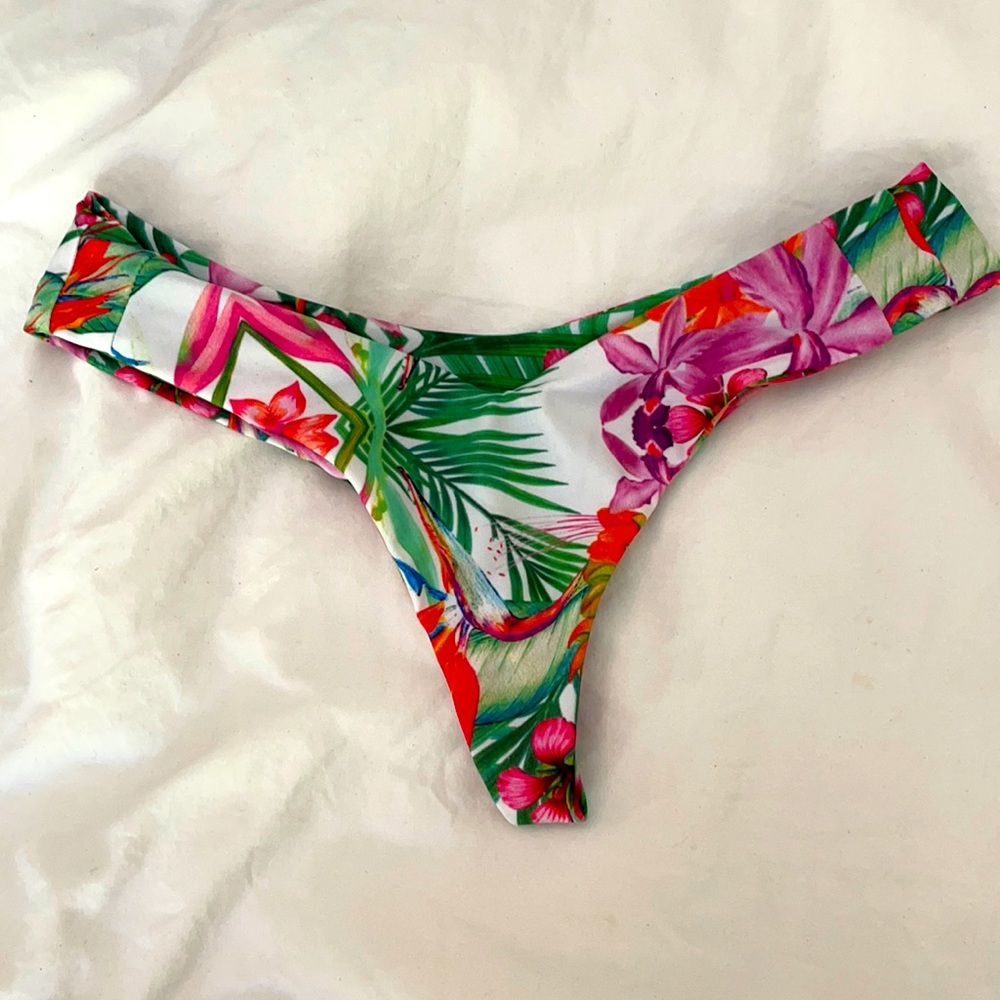 Stone fox swim bikini